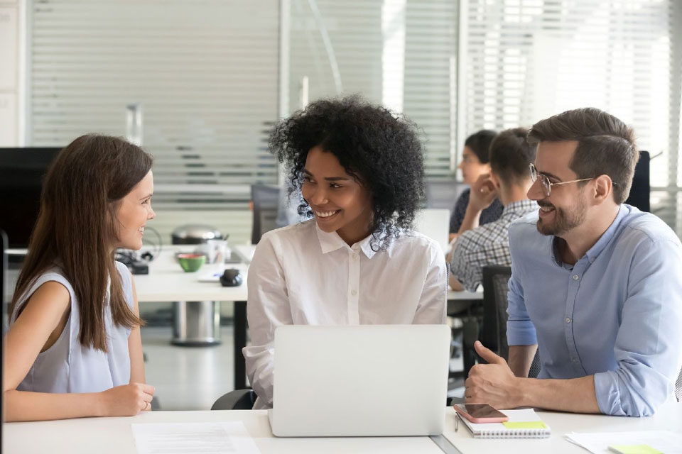 What-to-Watch-Out-For-Best-HR-Software-for-Schools